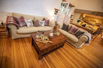 Sit back and relax in this wonderful sitting-area, and enjoy a film.