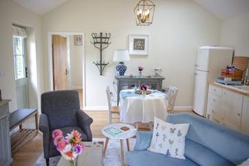 On arrival you can enjoy several treats from a welcome hamper, a welcome gin and a delicious home-made cake.
