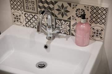 Everything in this gorgeous cottage is brand new, what a treat.