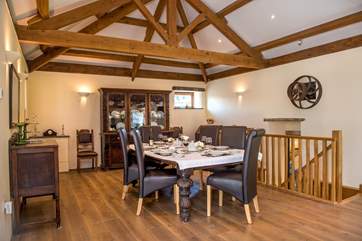 The dining-table is perfect to enjoy a celebratory meal with family and friends.