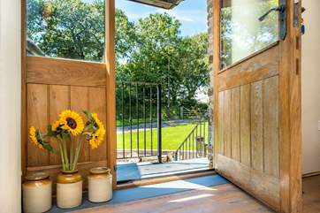 From the sitting/dining-room you can access the garden.