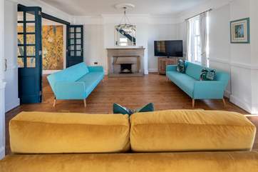 This fabulous living-area awaits.