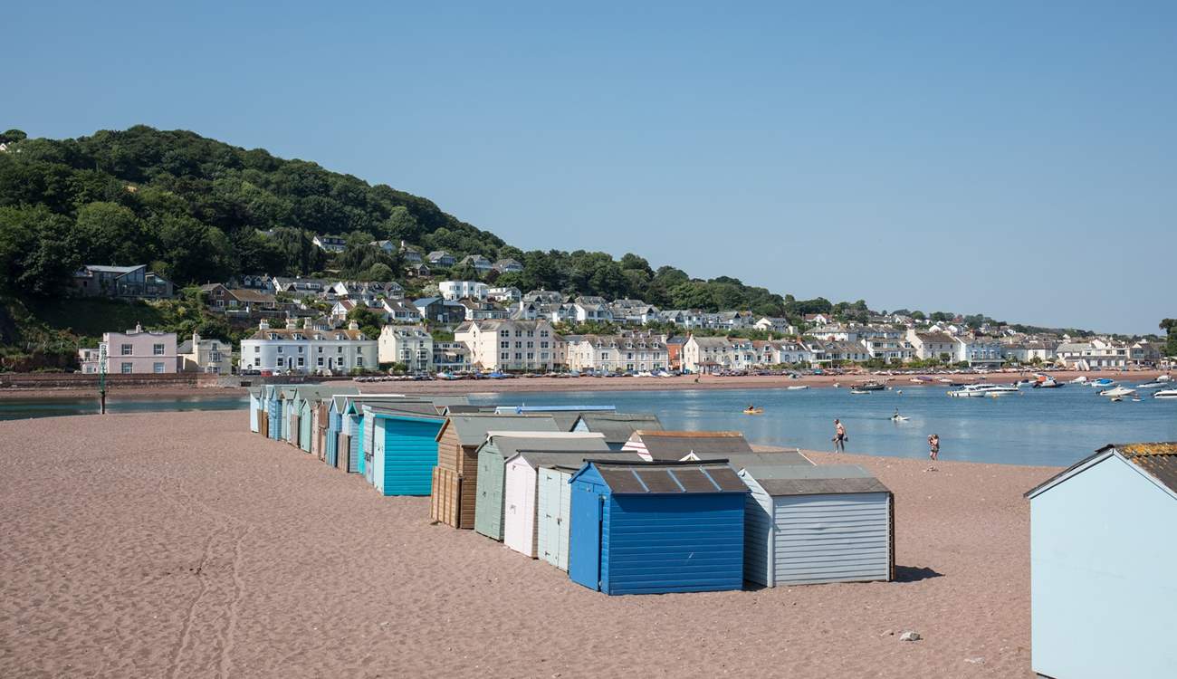 Teignmouth is just across the water, offering the hustle and bustle of amusements and activities. You can take a boat ride across the water from Shaldon beach, a great experience for the younger members of the party.