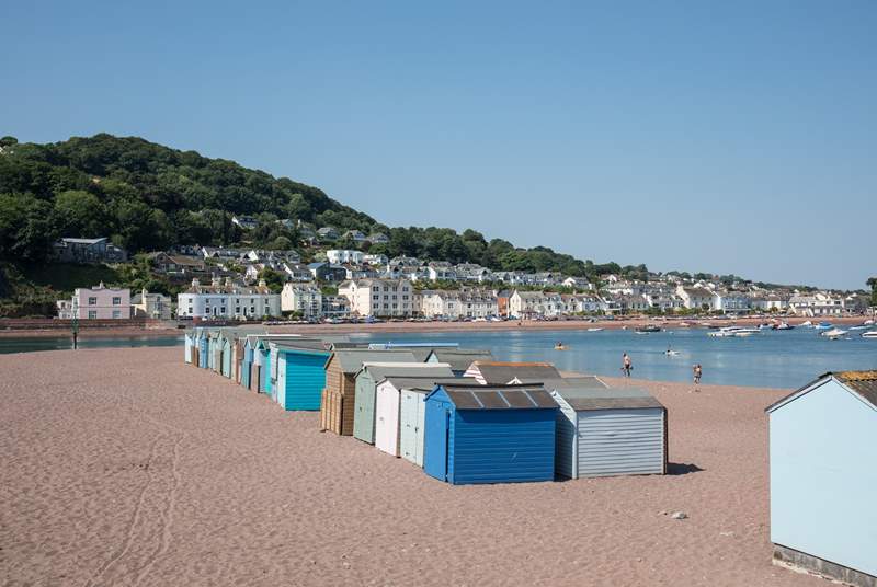 Teignmouth is just across the water, offering the hustle and bustle of amusements and activities. You can take a boat ride across the water from Shaldon beach, a great experience for the younger members of the party.