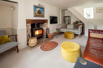 The super cosy sitting-room.