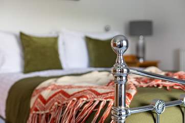 This lovely cottage has been within the owners' family for many years and has recently been thoughtfully furnished.