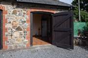The outside utility is a great storage space for bicycles, wetsuits or any other sporting equipment.