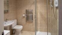 En suite to bedroom 3.