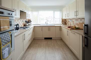 Fully equipped kitchen.