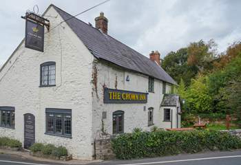 The Crown Inn is the local pub based in Shorwell. 