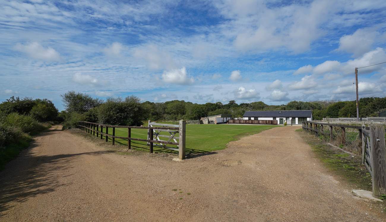 ... which leads you to the entrance on your right within approximately 100 yards. 