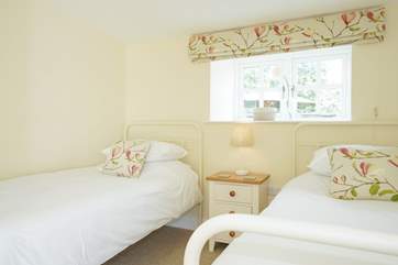 The lovely twin bedroom.