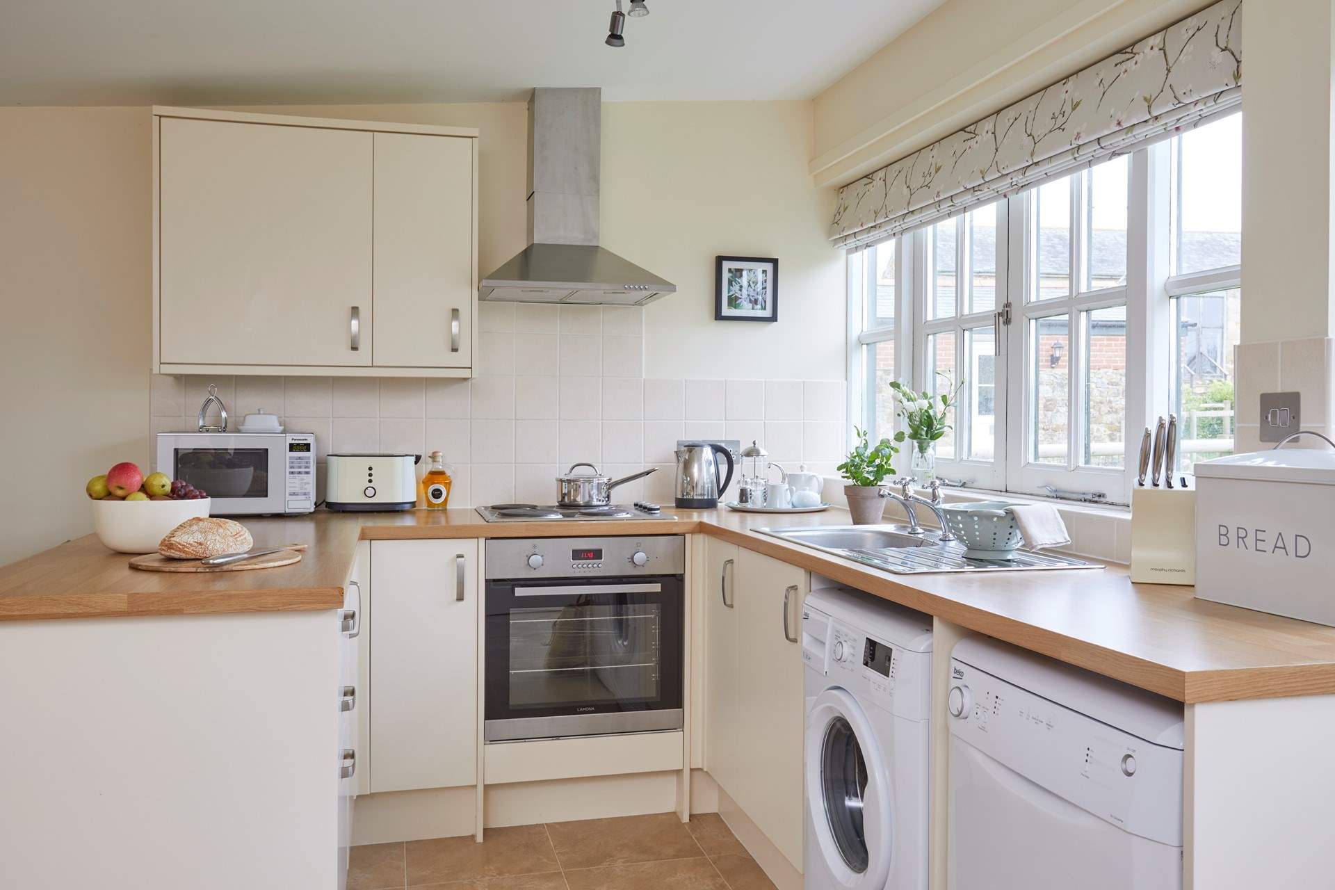 Enjoy cooking with views across the grounds. 