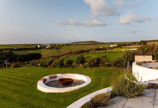 The Beach House is in such a unique location, surrounded by countryside and enjoying sea views - what more could you wish for? 
