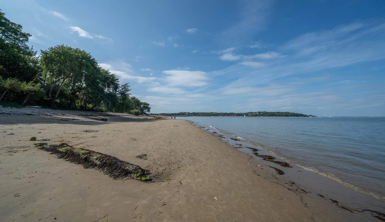 With Bembridge beach within walking distance, the Island will feel as if you are abroad!