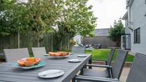 Enjoy the well kept garden with all the family and your four-legged friend!