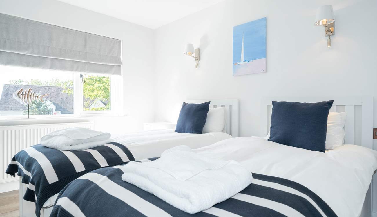 The twin room on the first floor overlooking the front of the property.