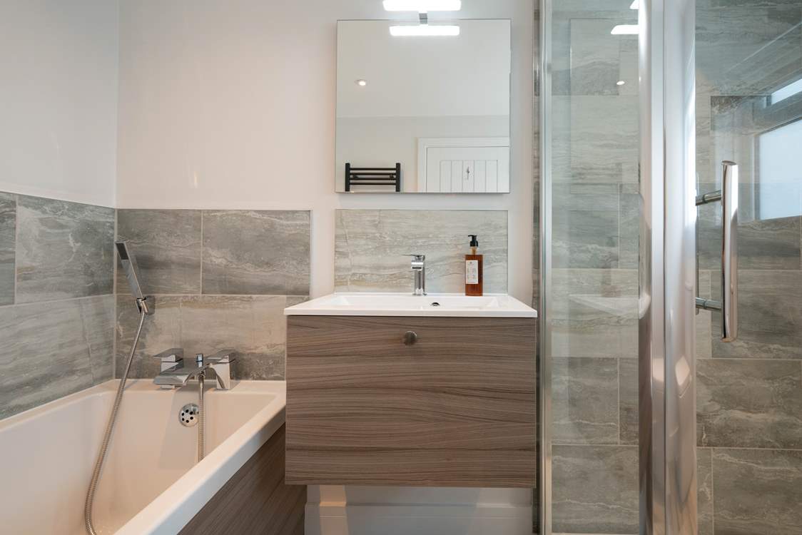 The first floor family bathroom.