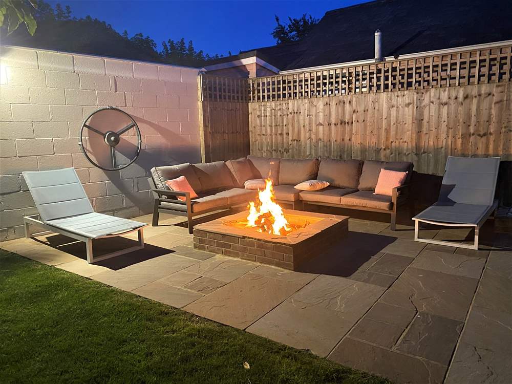 Sit back and relax with a starry night sky above.