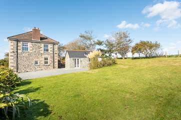 Roskorwell Manor has a lovely big garden - here you can see the annexe with Bedroom 5.