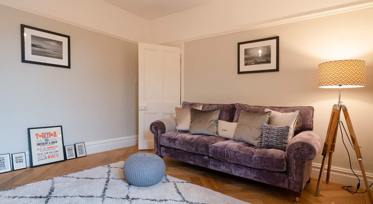 Comfortable lounge to the rear.