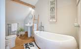 Immaculate bathroom. - Thumbnail Image