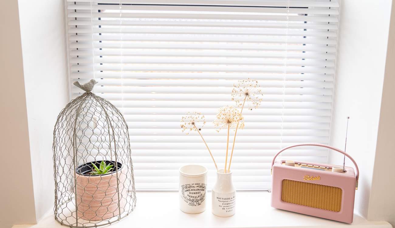 Splashes of pink throughout.