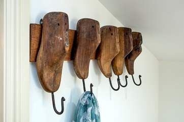 Unique hooks for hanging up your holiday clothes- what fun!