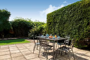The sunny terrace invites you to enjoy your meals in the great outdoors.