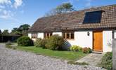 A welcoming cottage for two in the heart of an organic dairy farm. - Thumbnail Image