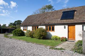 A welcoming cottage for two in the heart of an organic dairy farm.