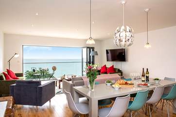 The open plan living-room and all the bedrooms enjoy this wonderful view.