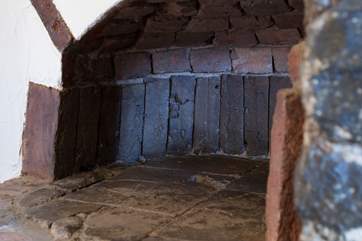 Another talking point, the old bread oven!