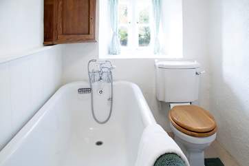 Enjoy a soak in the bath whilst enjoying the view.