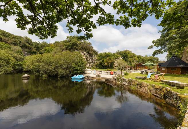 Hidden away in an old quarry near the Helford Passage in Cornwall, this Unique hideaway can only be described as something out of the ordinary. 