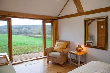 Unspoilt views over surrounding farmland.