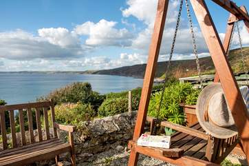 The perfect spot for a holiday read.