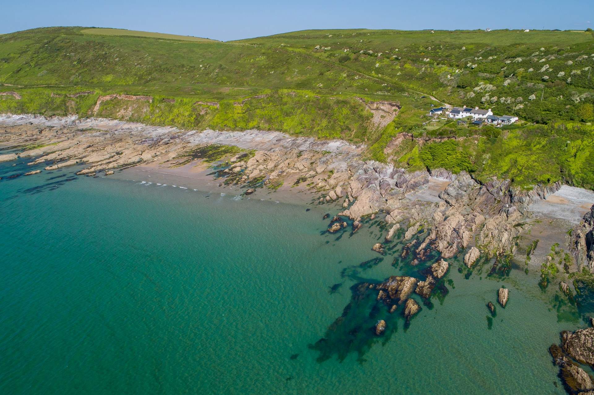 Wow, what a location, it doesn't get much better than this!