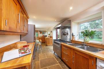 A fabulous, sociable kitchen.