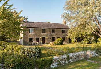 Set against a stunning rural backdrop, Park Farm Cottage is a beautiful character home with spacious accommodation and extensive grounds to explore...