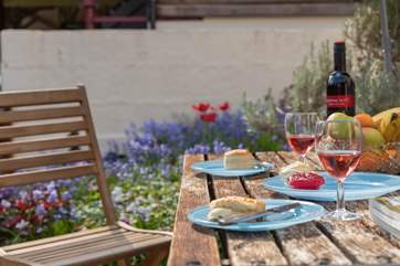A lovely patio area perfect for alfresco dining.