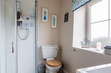 The super stylish shower-room.