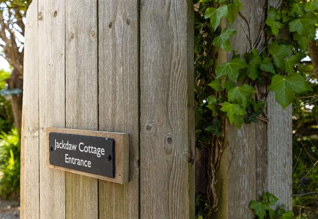 Welcome to Jackdaw Cottage.