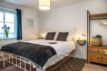 The stylish bedroom.