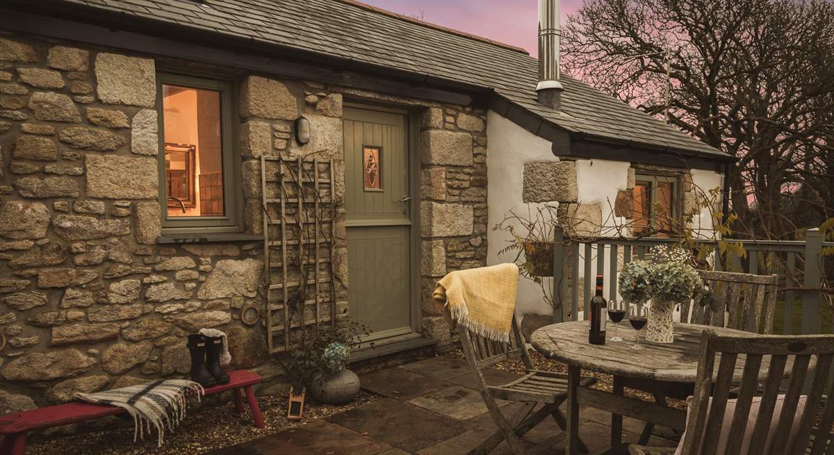 The stable door leads into the warm and cosy barn. 