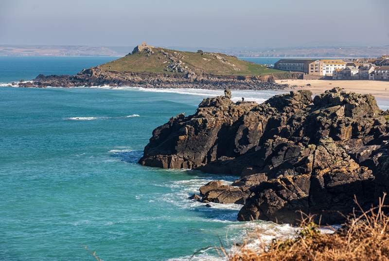 Art lovers will adore St Ives, visit the Tate and the Barbara Hepworth museum. 