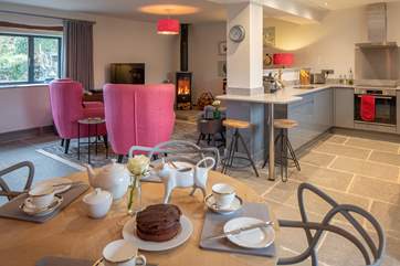 The open plan design of this beautiful cottage makes eating, dining and relaxing together a real pleasure.