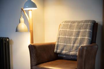 Luxury decor, ambiance, lighting and style reigns supreme in this stunning cottage.