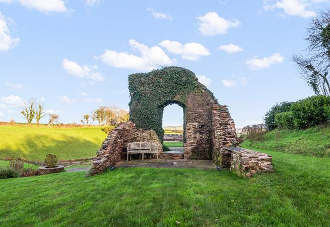 What a fabulous place to sit and enjoy a good book.