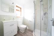 ...and has an en suite shower-room.